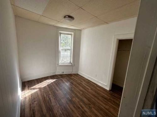 126 Belmont Ave, Paterson NJ  07522-1119 exterior