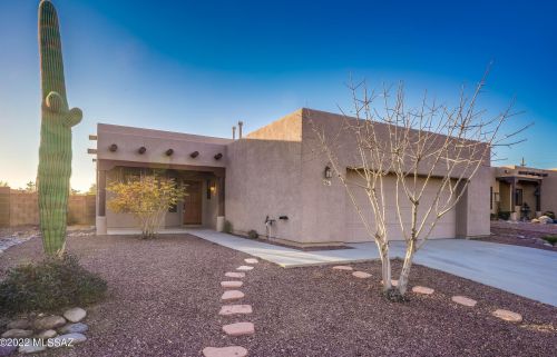 9361 Moon View Pl, Tucson, AZ 85742-1111