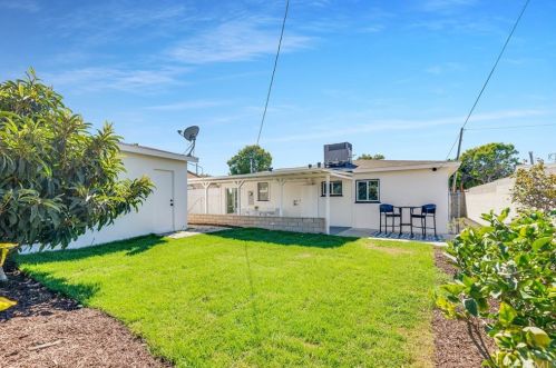 18422 Falda Ave, Torrance CA  90504-5018 exterior