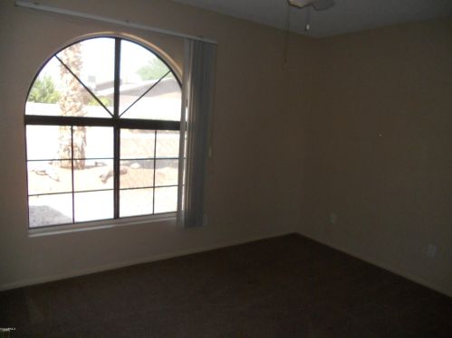 5117 Seldon Ln, Glendale AZ exterior