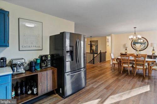 185 Baptist Ln, Linden VA  22642-5660 exterior