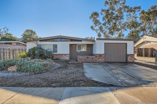 4588 Chinook Ct, San Diego, CA 92117-2842