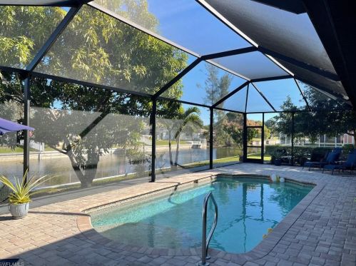 123 21st Ln, Cape Coral, FL 33990-4312