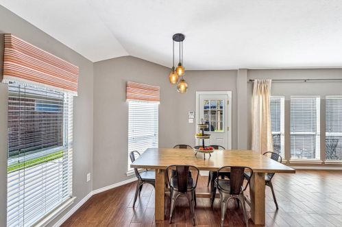 4902 Lk Catherine Ct, Richmond TX 77407-7990 exterior