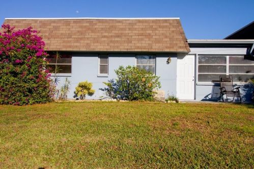 8260 Vendome Blvd, Pinellas Park FL  33781-1136 exterior