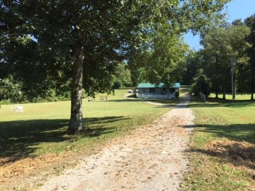 444 Hiwassee Rd, Lebanon, TN 37087-9257