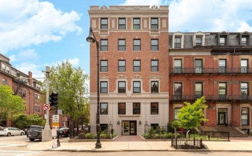 401 Beacon St, Boston MA exterior