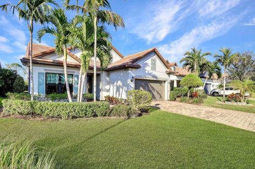 16341 Camden Lakes Cir, Naples, FL 34110-2883