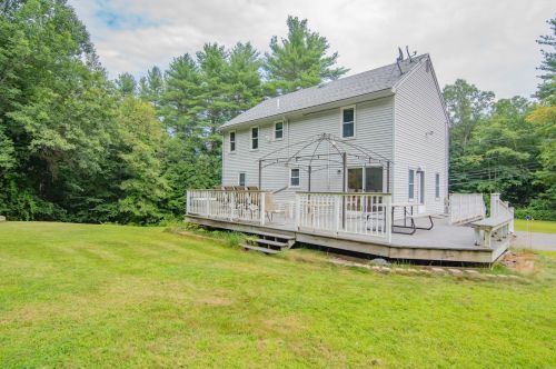 23 Smith Corner Rd, Newton NH  03858-4008 exterior