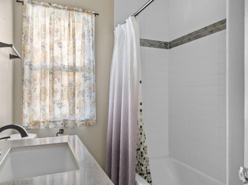 1108 8 St, Manitowoc WI 54220-2818 exterior