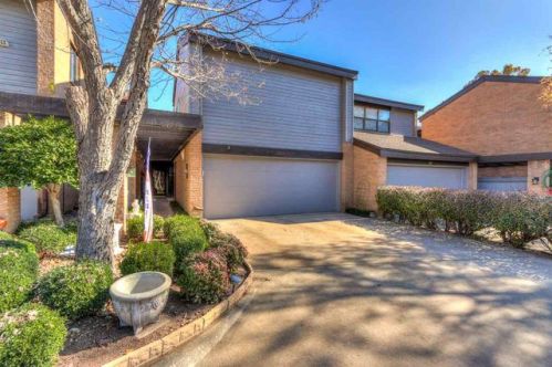 449 Chimney Creek Dr, Lawton, OK 73505-5919