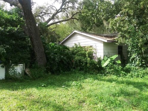 9946 Markham St, New Port Richey, FL 34654-3905