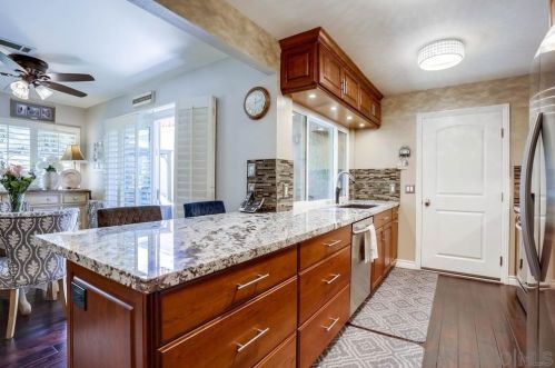 13673 Comuna Dr, Poway CA  92064-4638 exterior