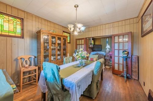 238 21st Ave, Whitaker PA  15120-2524 exterior