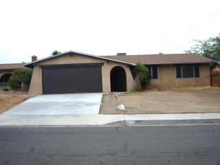913 Ocotillo Dr, Barstow, CA 92311-5424