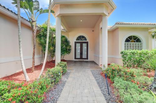 12622 Oak Run Ct, Boynton Beach, FL 33436-6100