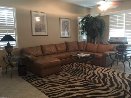 8193 Valiant Dr, Naples FL  34104-6671 exterior