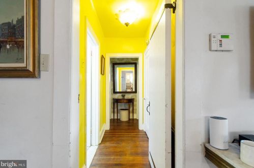 232 Cliveden St, Philadelphia PA 19150-3309 exterior