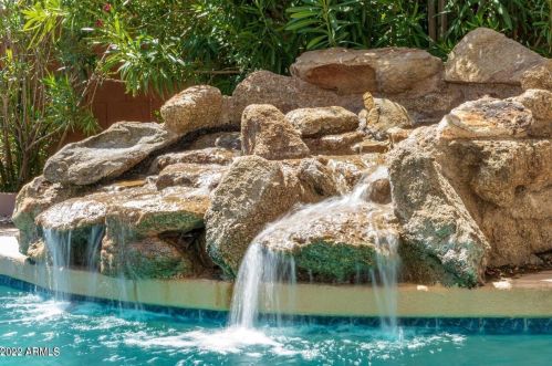 6025 Beck Ln, Scottsdale AZ  85254-1918 exterior