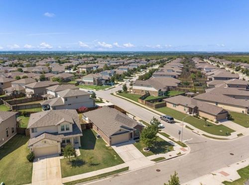 519 Pinnacle Dr, Georgetown TX  78626 exterior