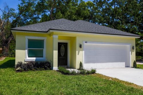 41 Deacon Jones Blvd, Orlando, FL 32810-6414