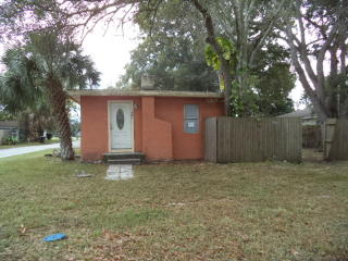 1001 13th Ave, Largo, FL 33770-1049