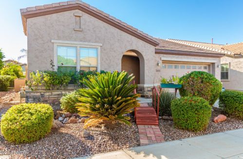 4079 Mia Ln, Gilbert, AZ 85298-2720