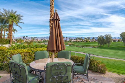 51464 Marbella Ct, La Quinta CA  92253-9056 exterior