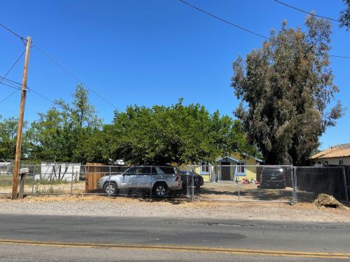 2103 Robertson Rd, Modesto CA  95351-3434 exterior