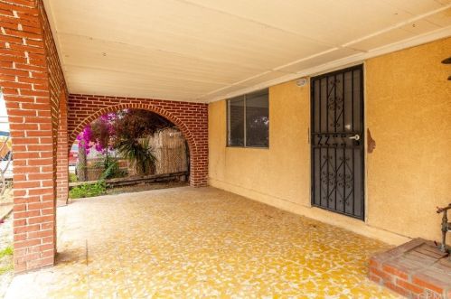 7681 Freda Ave, Riverside, CA 92504-4432