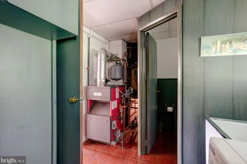 848 Woodlawn Dr, Lansdale PA  19446-4516 exterior