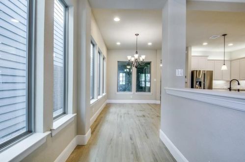 336 Loma Alta Dr, Lewisville TX  75022 exterior