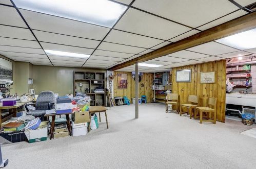 1226 Wedgewood Dr, Waukesha WI  53186-6753 exterior