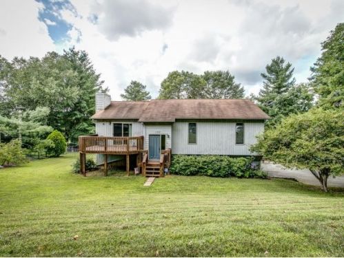 133 Foxport Rd, Kingsport, TN 37664-5626