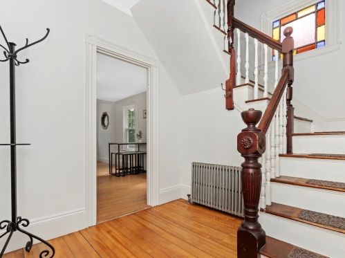 89 Union St, Walpole, MA 02032-1024