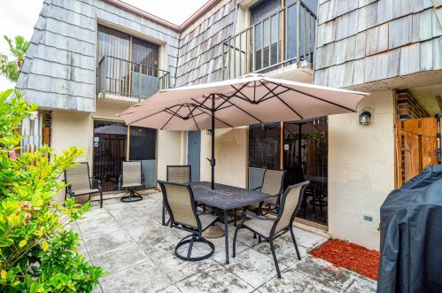 1545 Forest Lakes Cir, West Palm Beach, FL 33406-5736