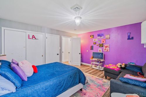 48 Patton Dr, East Brunswick NJ  08816-1130 exterior