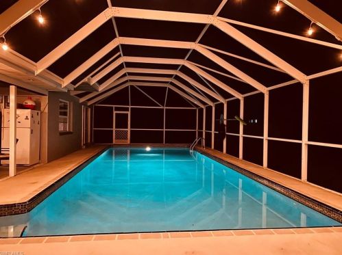 329 6th Ter, Cape Coral, FL 33990-1544