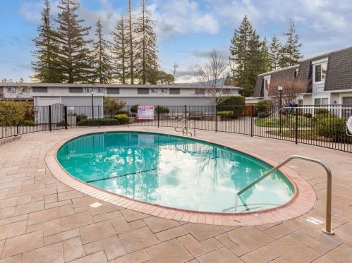 120 Oak Rim Way, Los Gatos CA  95032-3474 exterior