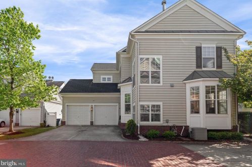 10039 Pentland Hills Way, Bristow, VA 20136-2663