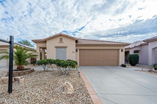 19843 107th Dr, Sun City, AZ 85373-3386