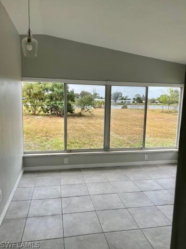 21 Lincoln Ave, Lehigh Acres FL 33936-1454 exterior