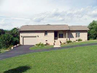194 Short Rd, Crossville, TN 38555-4607