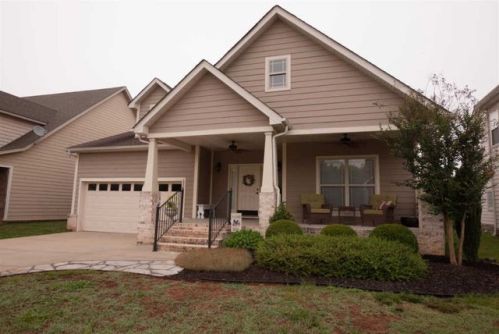 1510 Dewsbury Dr, Murfreesboro, TN 37128-2743
