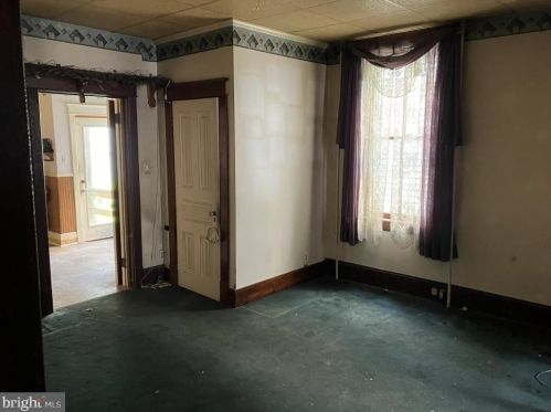 518 Arch St, Primrose, PA 17901-2702