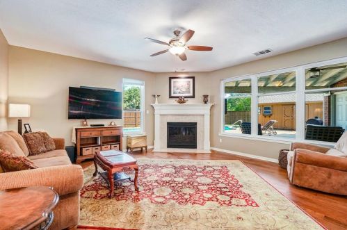 5412 Lancelot Ln, Richardson TX  exterior