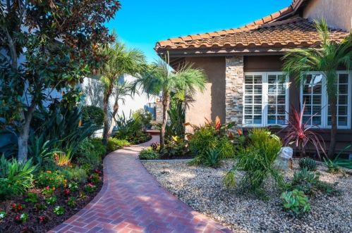 25 Entrada, Irvine, CA 92620-1907