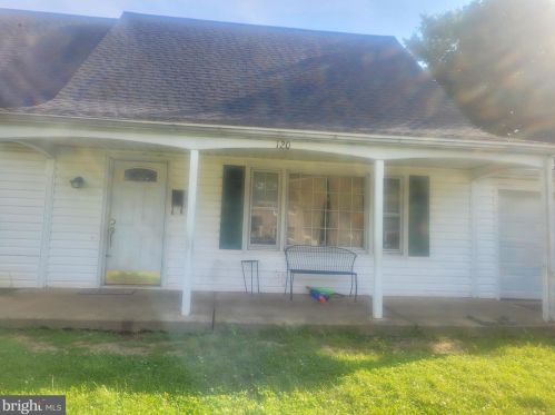 120 Harrington Cir, Willingboro, NJ 08046-1835