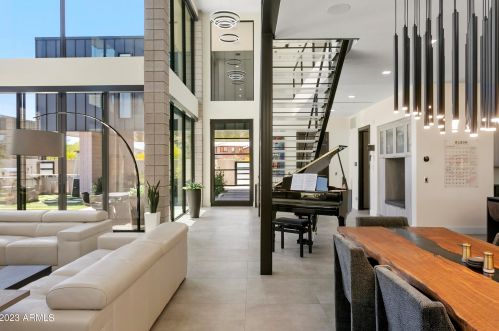 10019 57th St, Scottsdale AZ  85253-1137 exterior