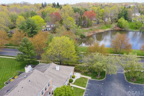 18 Cloister Ct, Old Bridge NJ  08857-3205 exterior